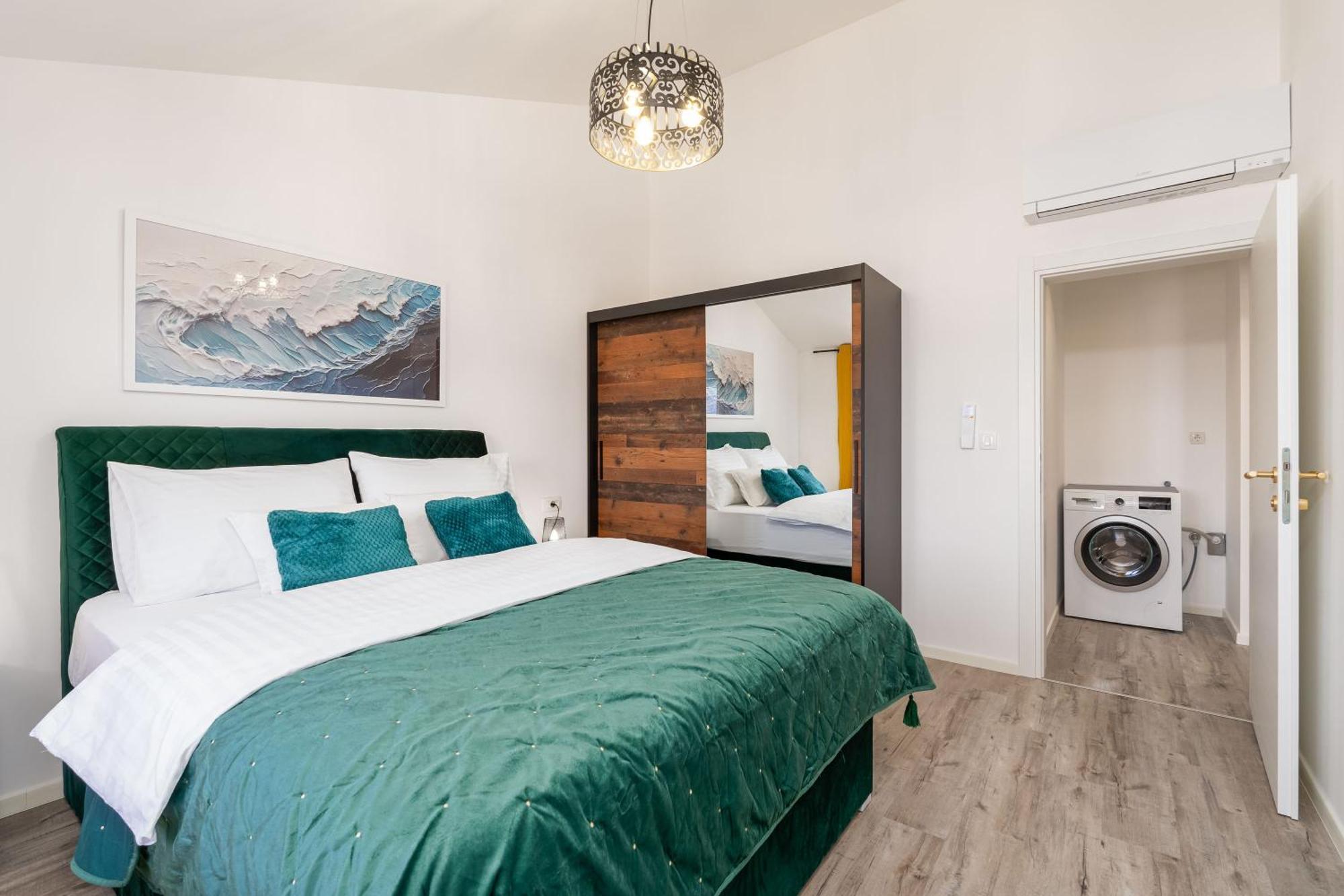 Miramar - Seaview Self Check-in Apartment